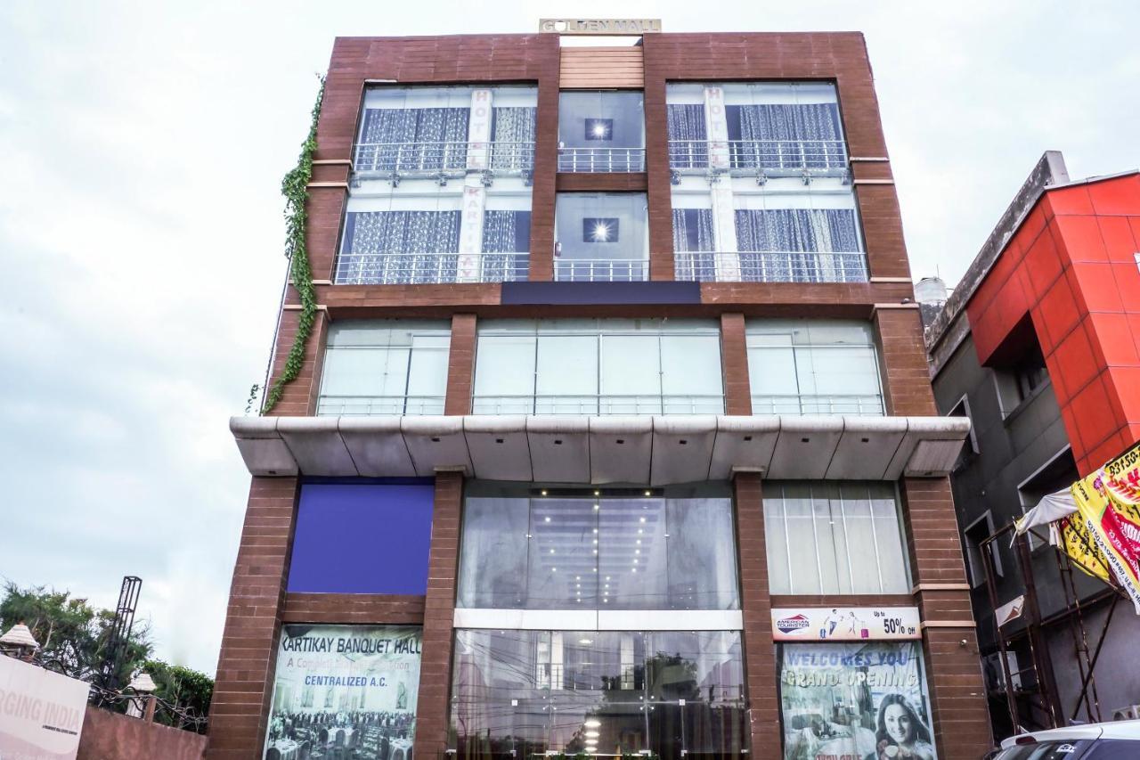 Oyo 18895 Hotel Kartikay Grand Hisār 外观 照片